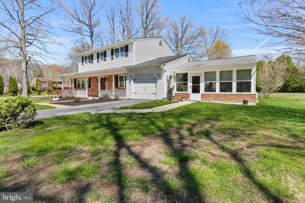 3824 Sharon Drive photo 1