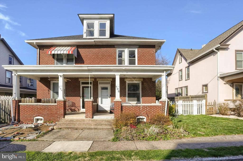 106 Shell Street photo 1