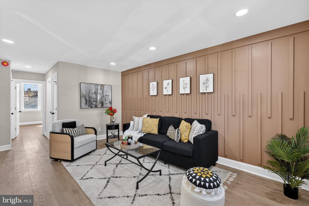 7522 Wheeler Street photo 1