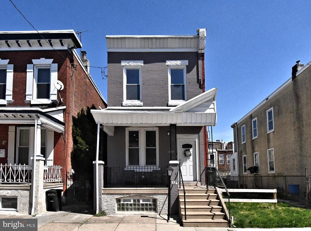1325 N Redfield Street photo 1