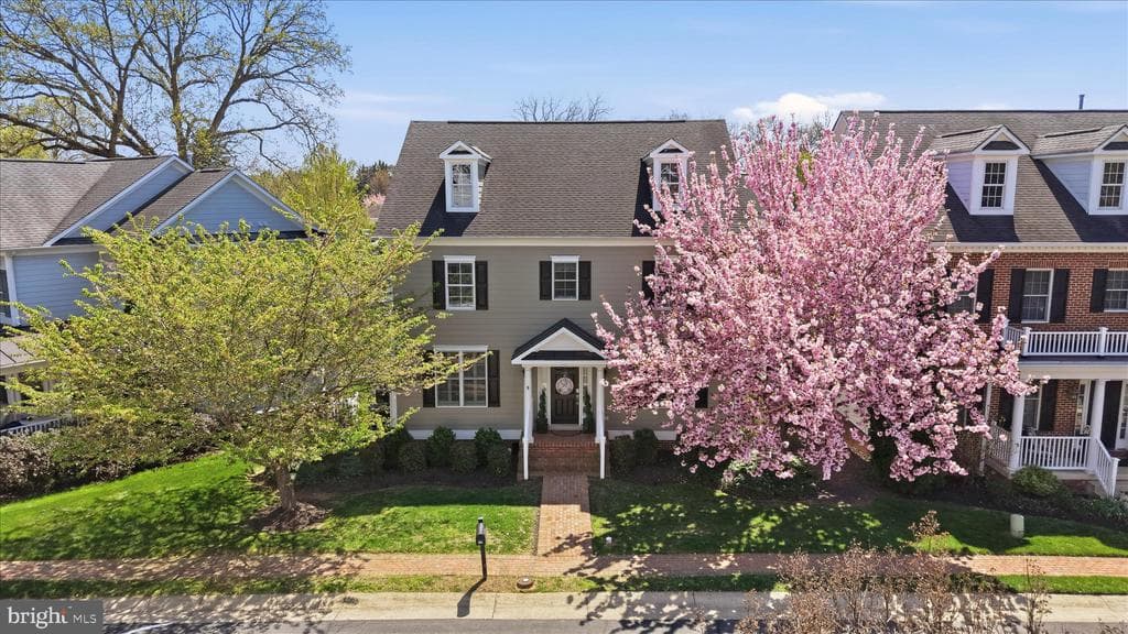 117 Desales Drive photo 1