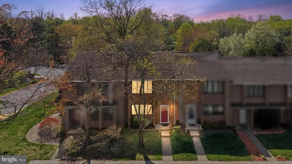 1340 Hazel Nut Court photo 1