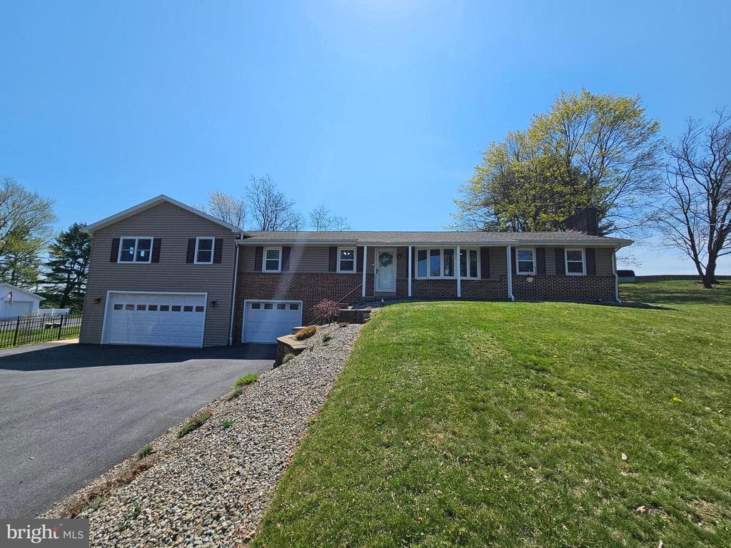 6021 Devonshire Heights Road photo 1