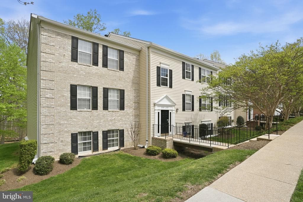 12250 Stevenson Court photo 1