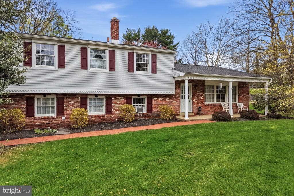 1624 Dillon Road photo 1