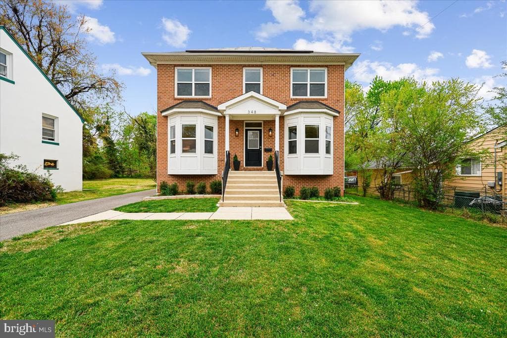 348 Howard Avenue photo 1