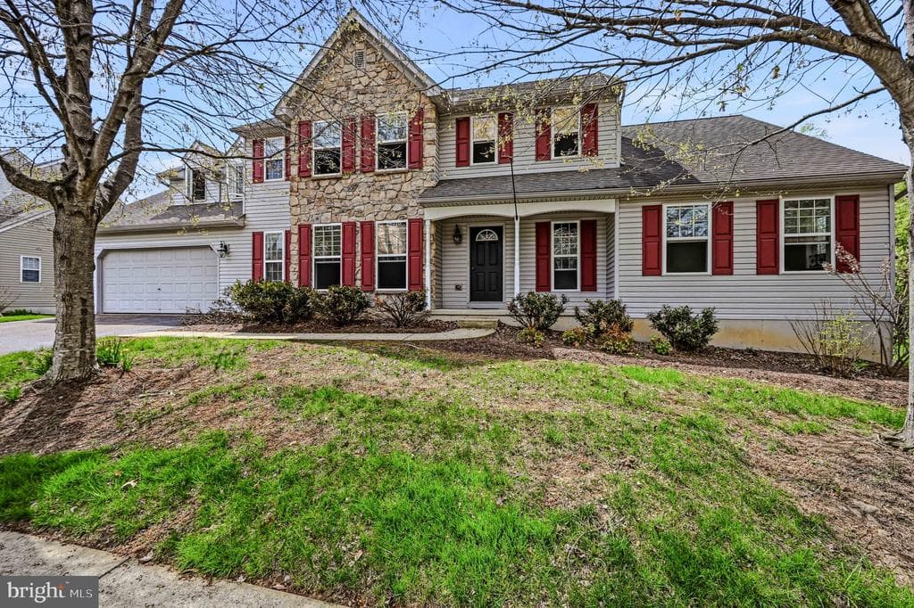 820 Edna Jane Lane photo 1