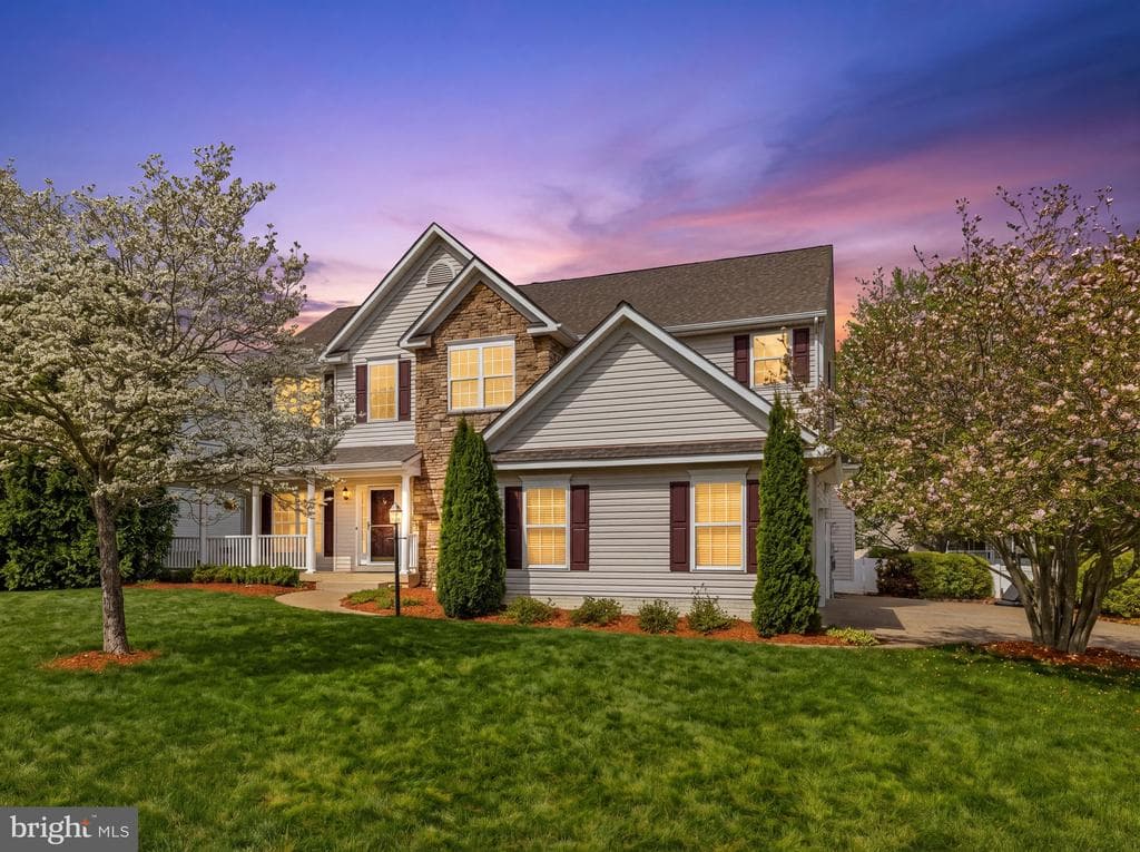 700 Lancrel Road photo 1