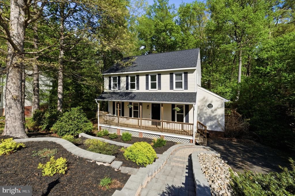 14305 Sonnenburg Drive photo 1