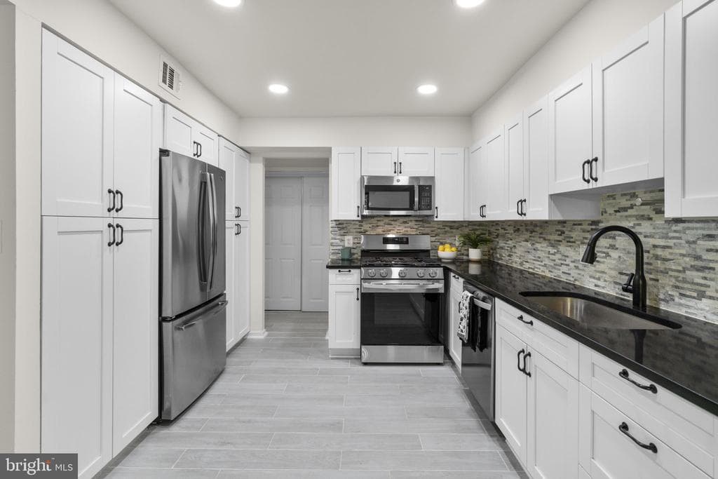 5727 Harpers Farm Road #f photo 1