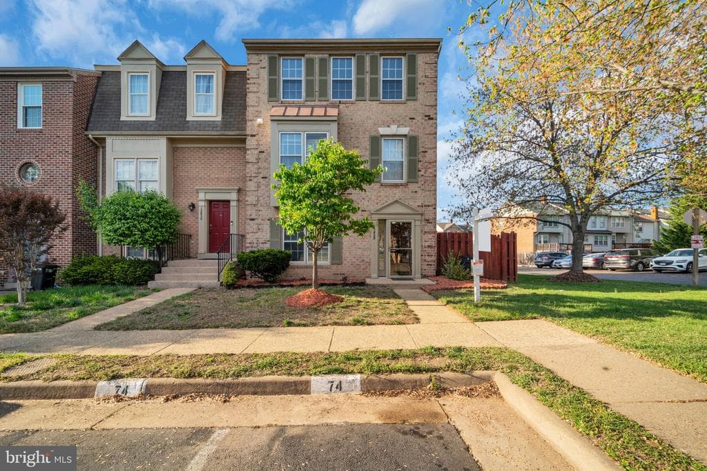 13828 Coleman Court photo 1
