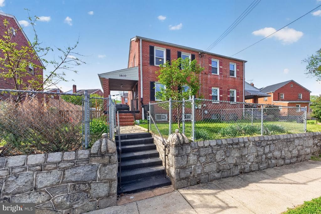 1837 T Street SE photo 1