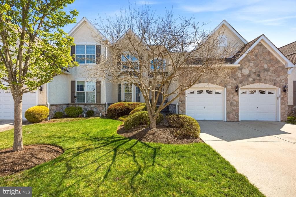 30 Mcconkey Drive photo 1