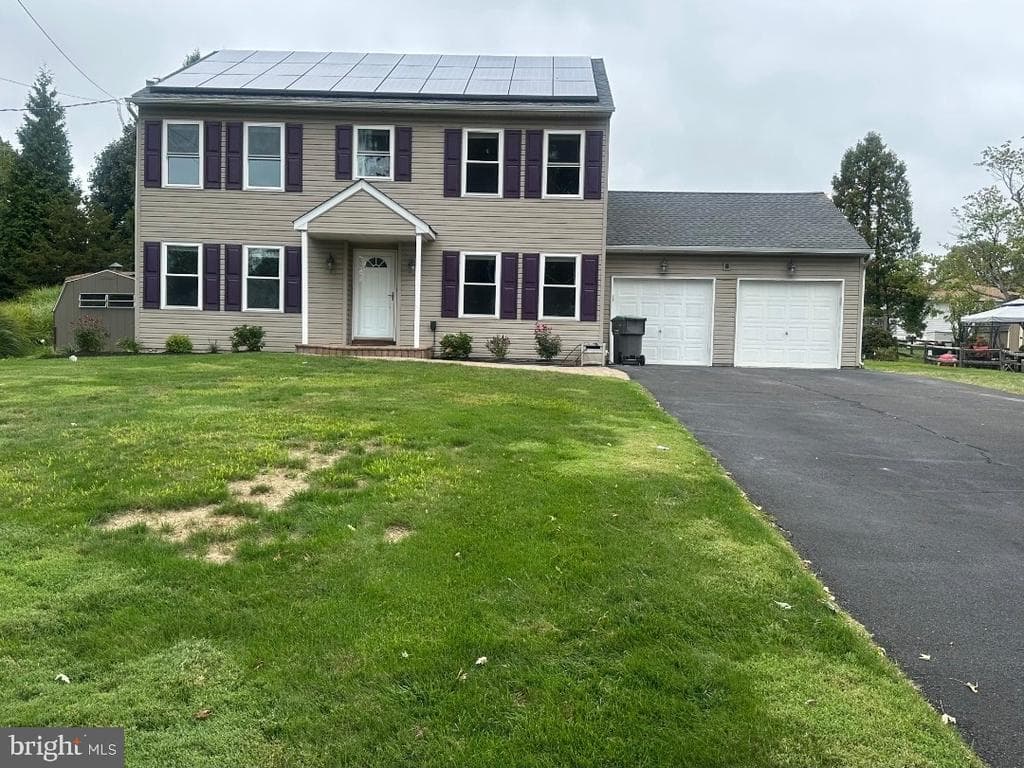 204 Wilson Avenue photo 1