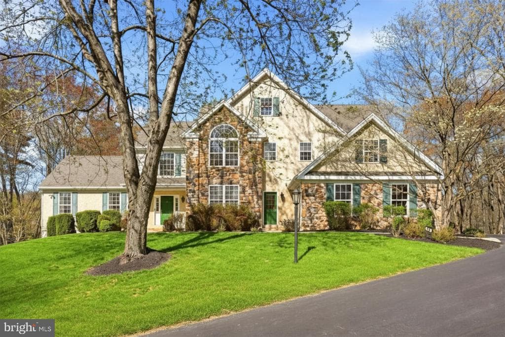 520 Sunset Hollow Road photo 1