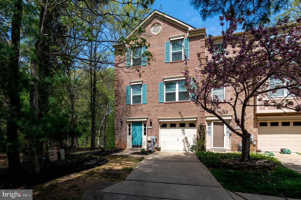 700 Pine Valley Court photo 1
