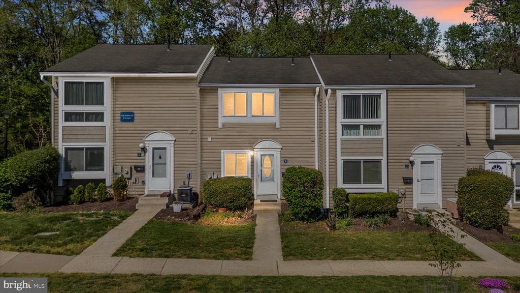 1240 Gemini Drive photo 1