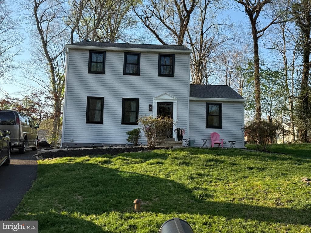 711 Marple Drive photo 1
