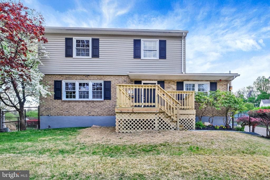 119 Rockrimmon Road photo 1