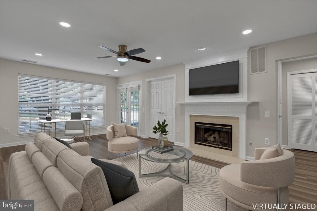 9257 Cardinal Forest Lane #101 photo 1