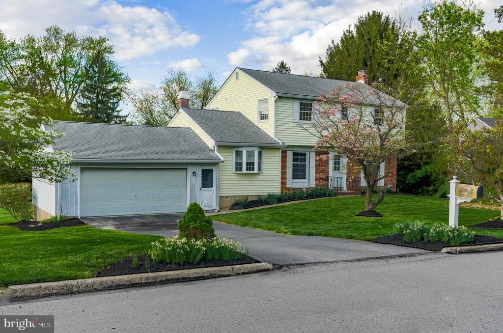 22 Birch Road photo 1