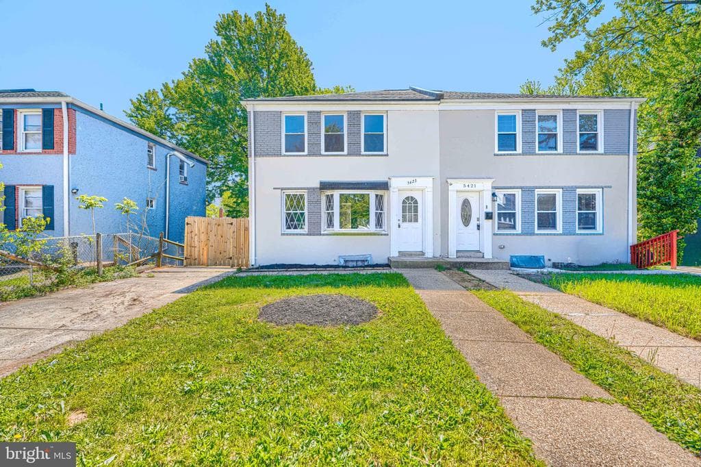 5423 Remmell Avenue photo 1