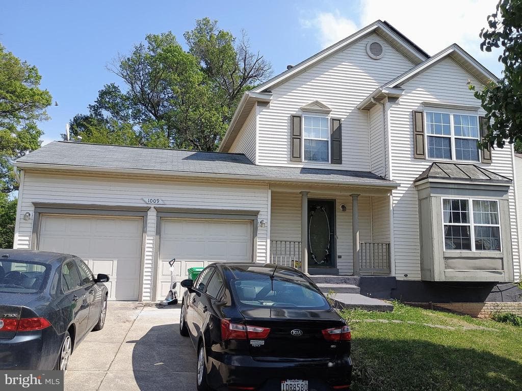 1009 Consideration Lane photo 1