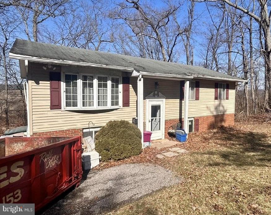 3308 Meadowview Drive photo 1