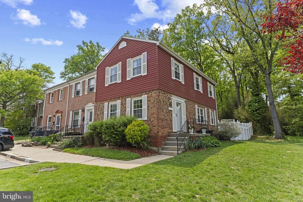 8252 Imperial Drive #7-J photo 1