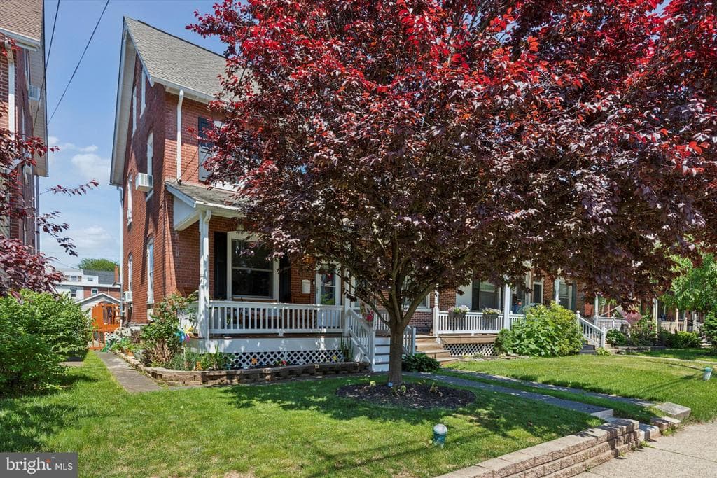 347 York Avenue photo 1