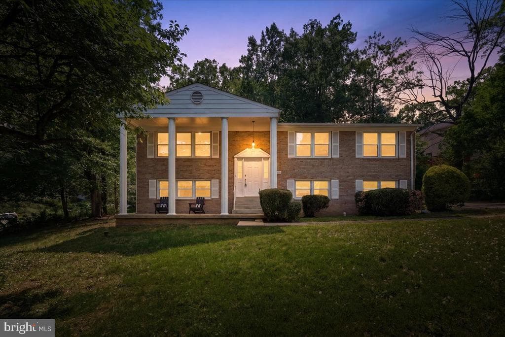 15700 Brandywine photo 1