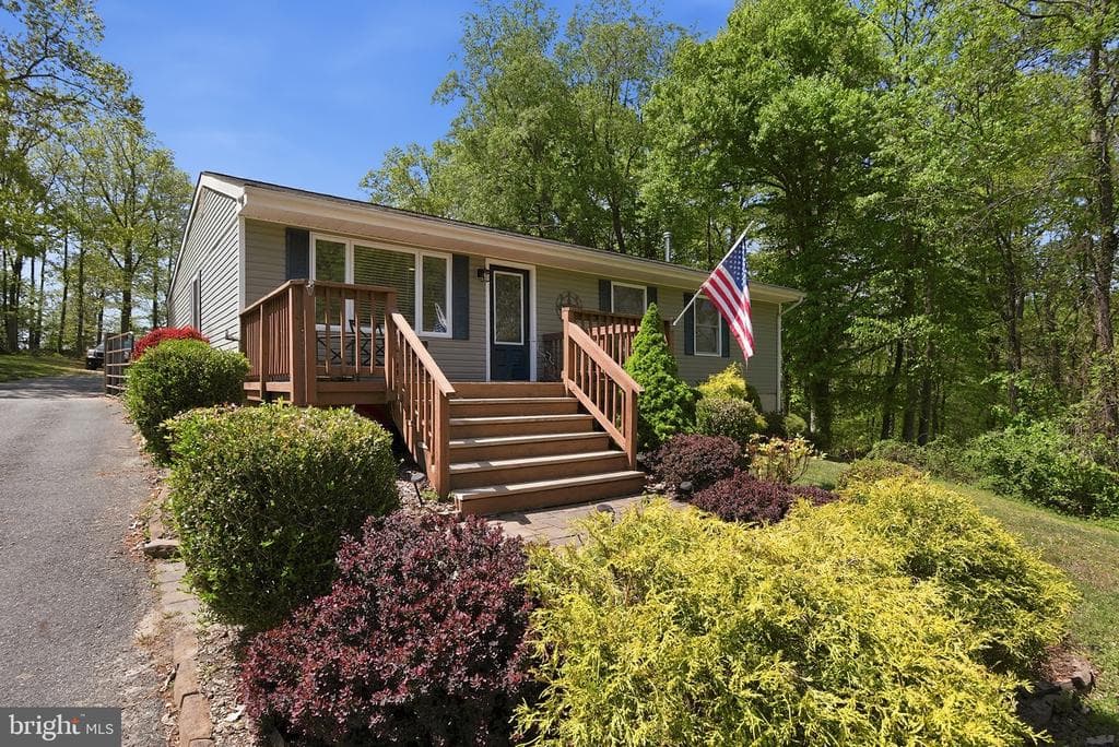 571 Principio Road photo 1