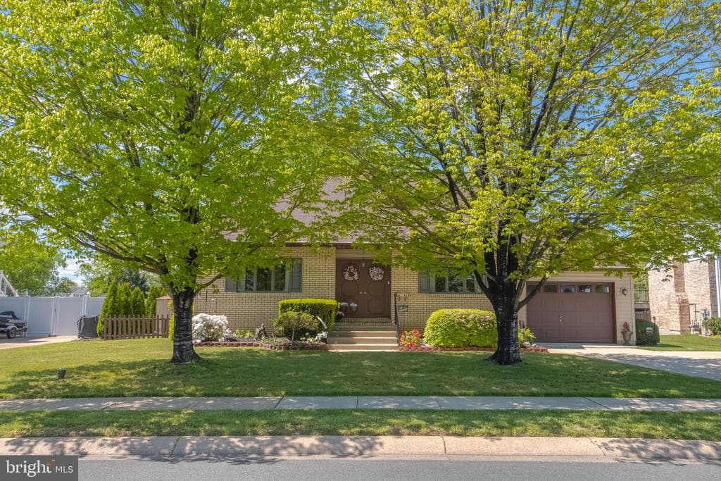 110 Shell Cove Court photo 1
