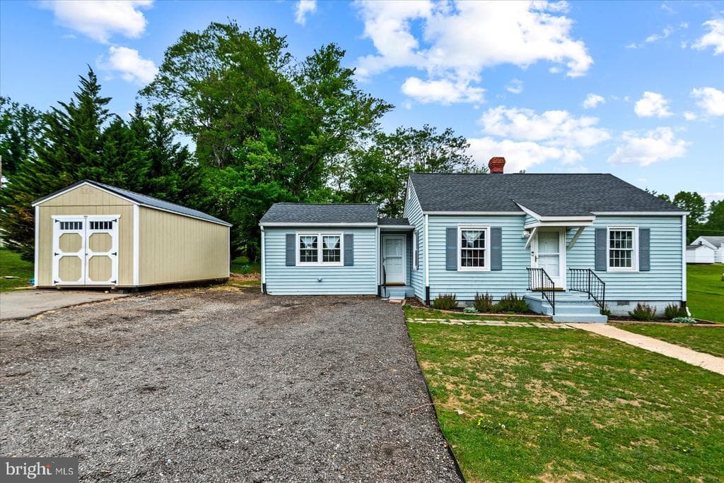15080 General Ap Hill Avenue photo 1