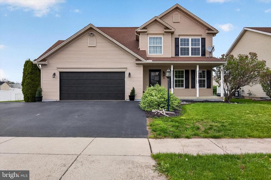 23 Princeton Drive photo 1