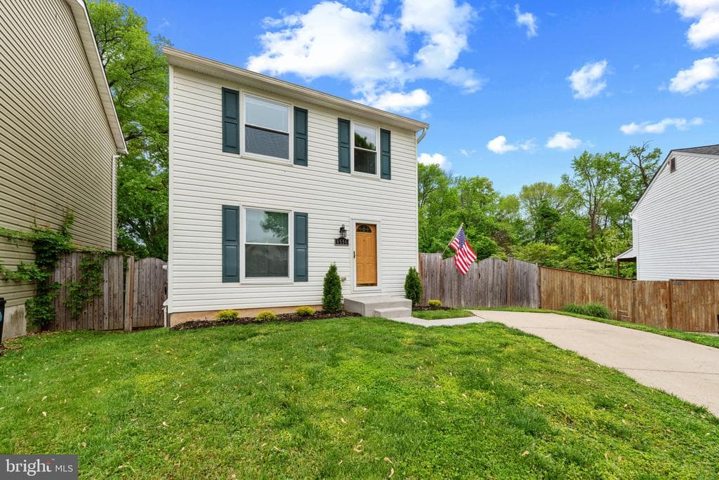 8556 Kim Marie Court photo 1