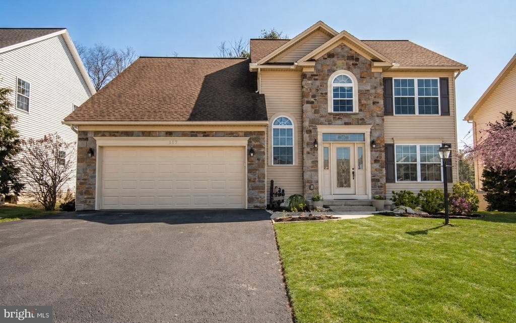 117 Barrens Court photo 1