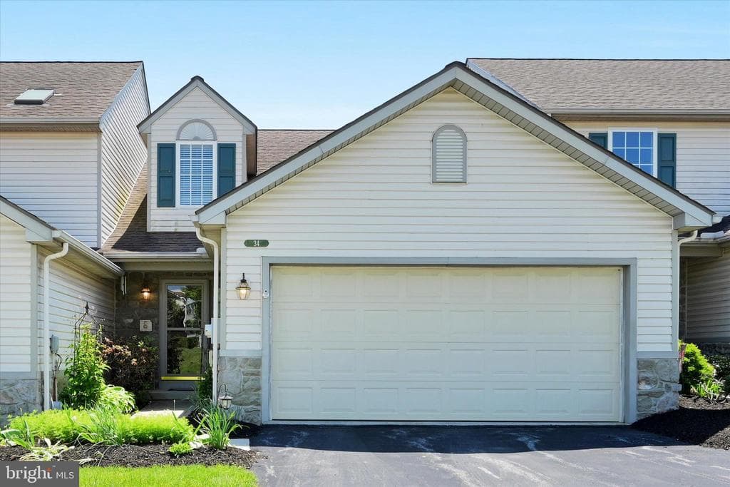 34 Gantz Meadows photo 1