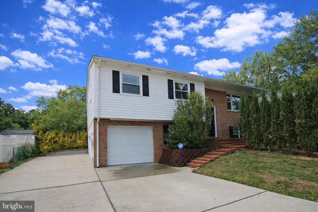 13230 Delaney Road photo 1