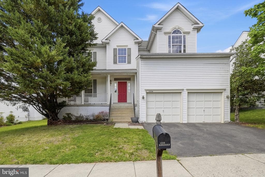 1226 Barksdale Drive NE photo 1