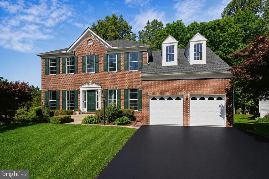 4246 Wiltshire Place photo 1