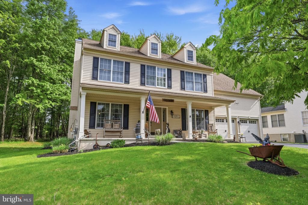 2 Timothy Drive photo 1