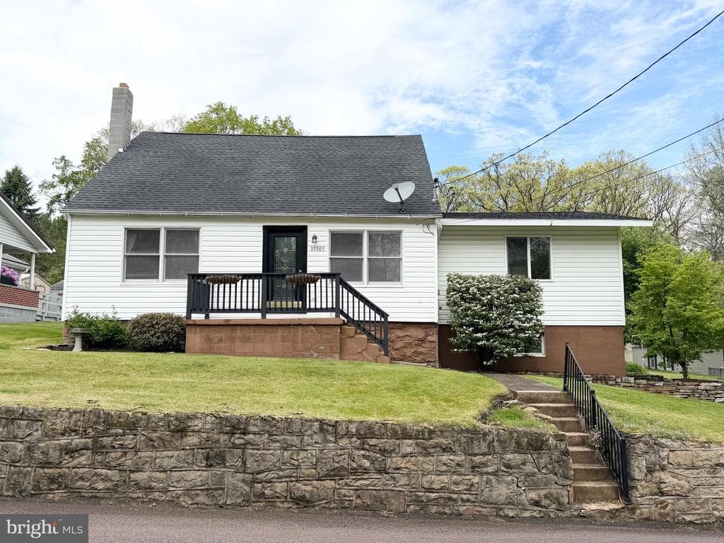 19305 Upper Consol Road NW photo 1
