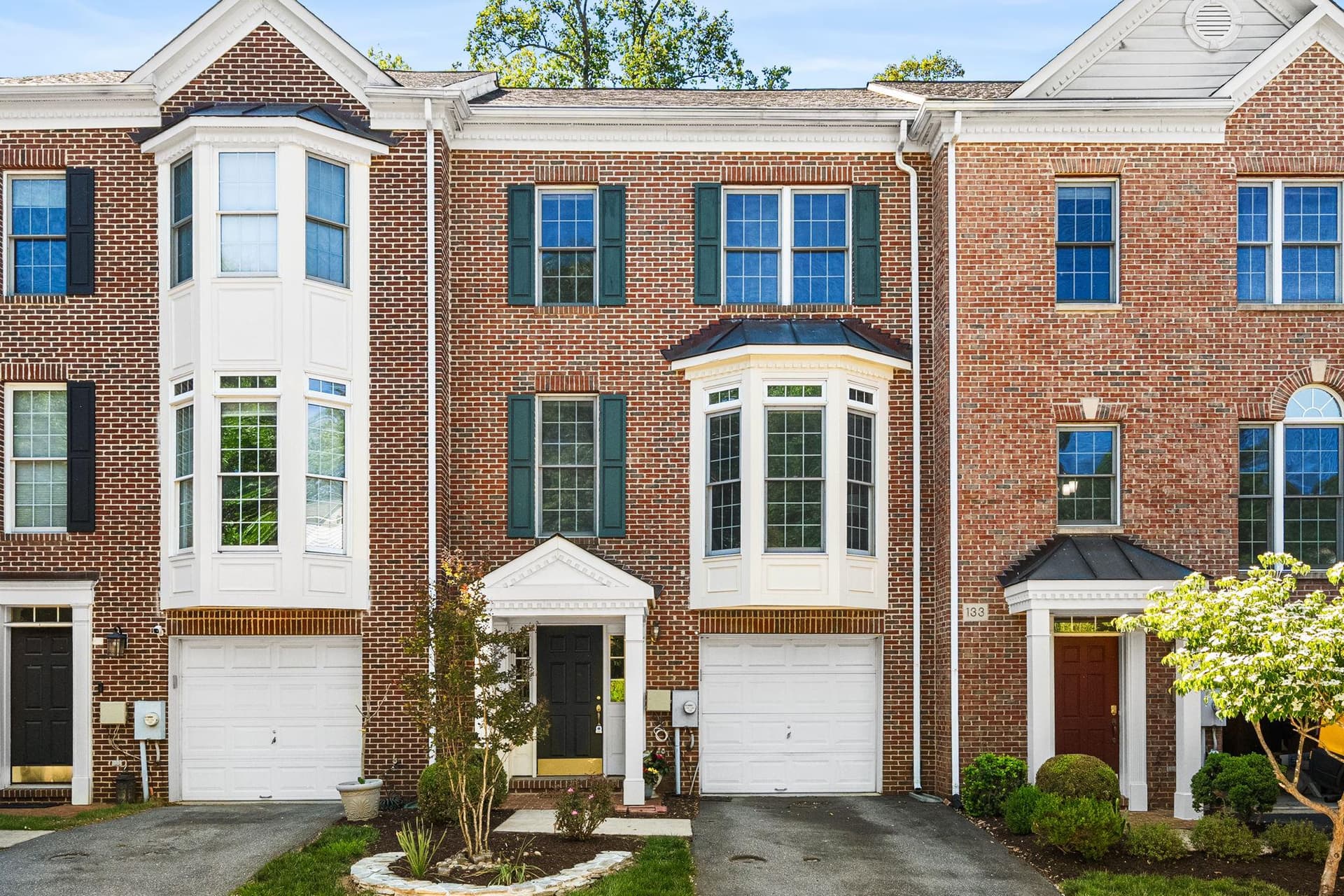 135 Wootton Oaks Court photo 1