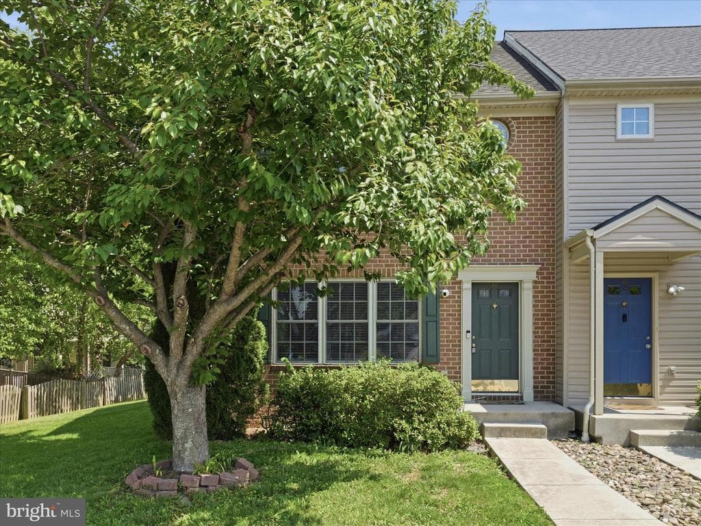64 Fiser Lane photo 1