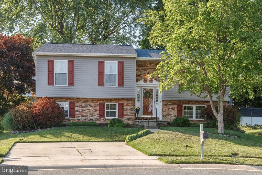 701 Mayton Court photo 1