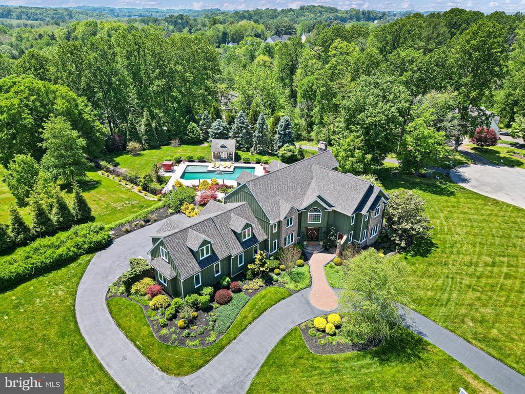 104 Indian Springs Road photo 1