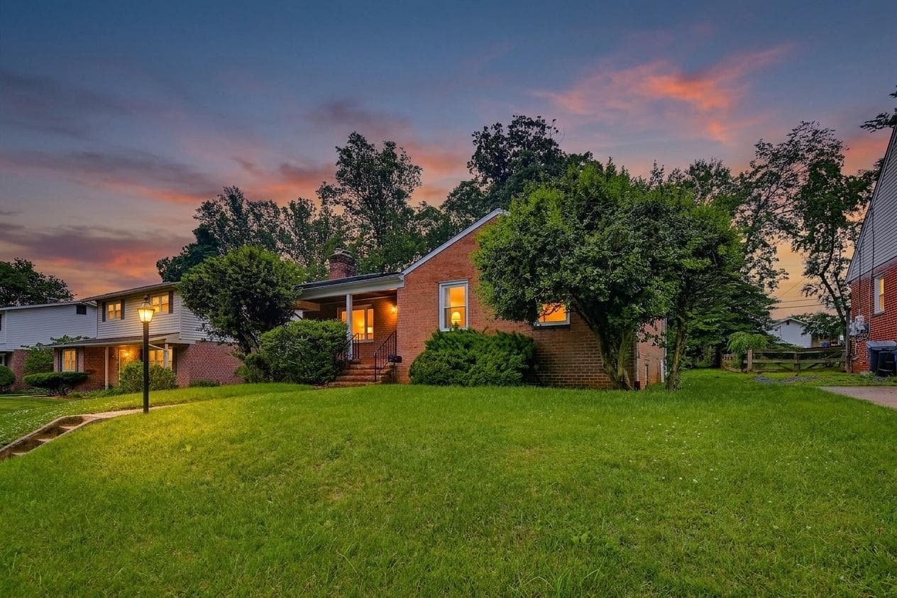 8343 Merryview Drive photo 1