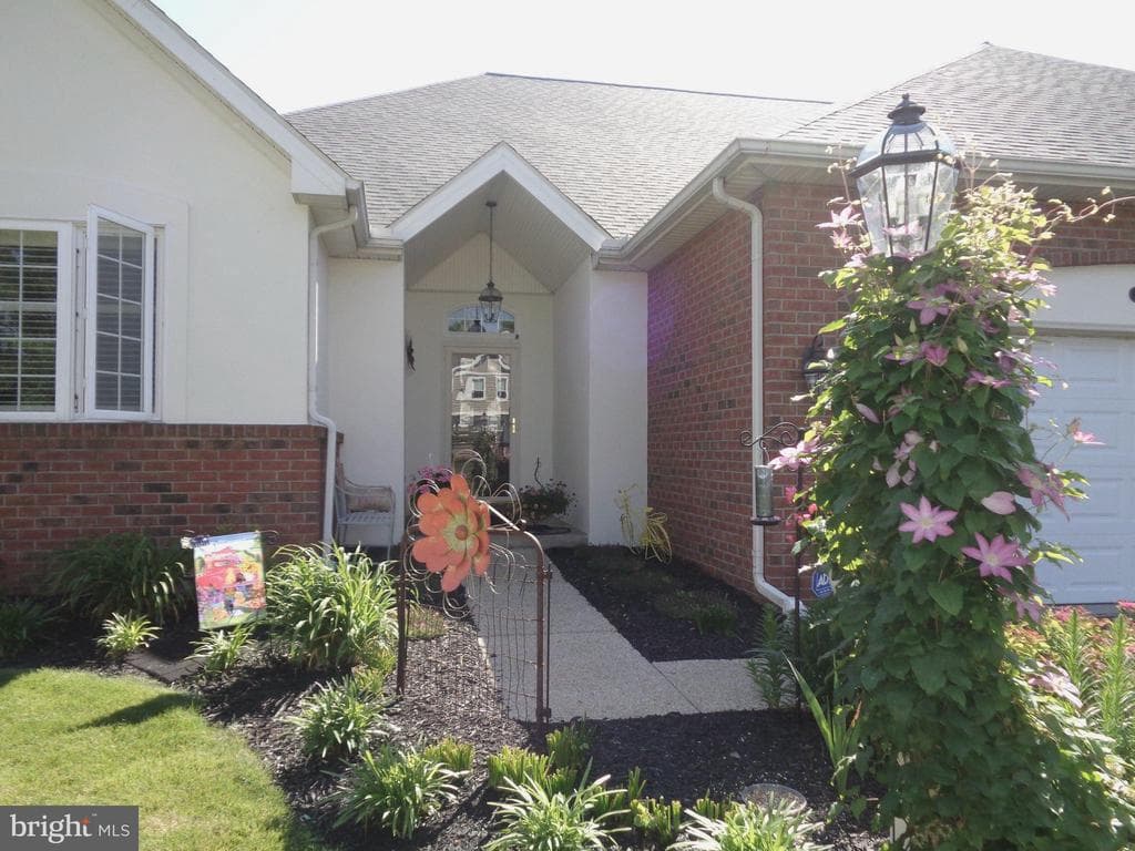 432 Stone Creek Road photo 1