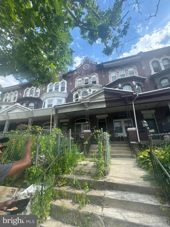 1910 W Venango Street, Philadelphia